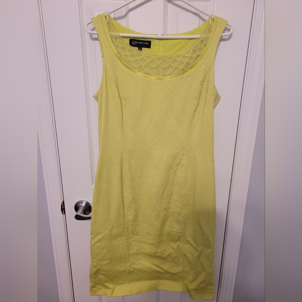 Bright green Jones New York dress